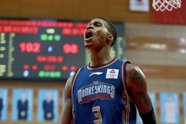 勇士将试训29岁扣篮王 曾在勇士场均得12.9分