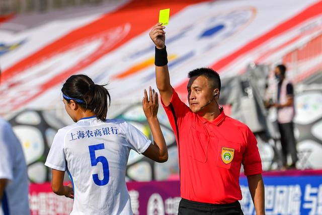 麦凯恩30分76人力克篮网 崔永熙发展联盟得3分